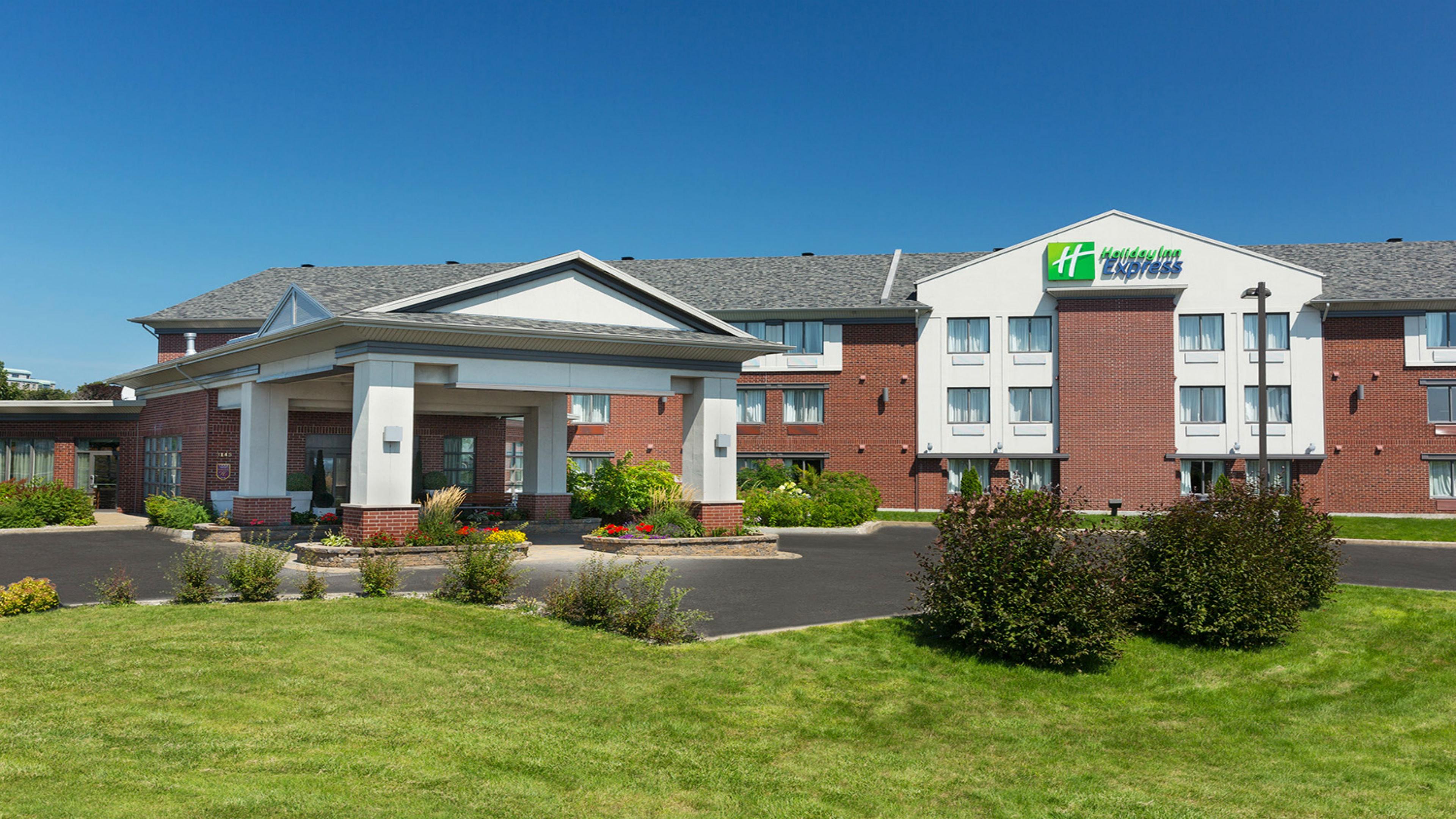 Holiday Inn Express Quebec City-Sainte Foy By Ihg Ngoại thất bức ảnh